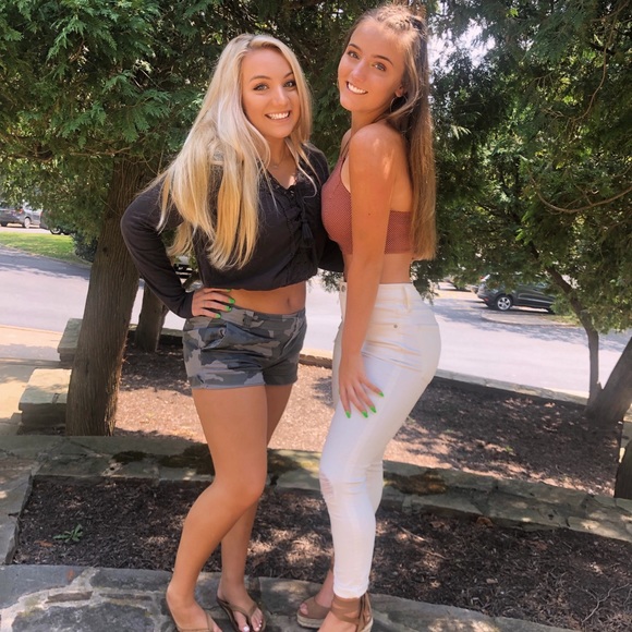 Meet your Posher, Delaney - Picture 6 of 6